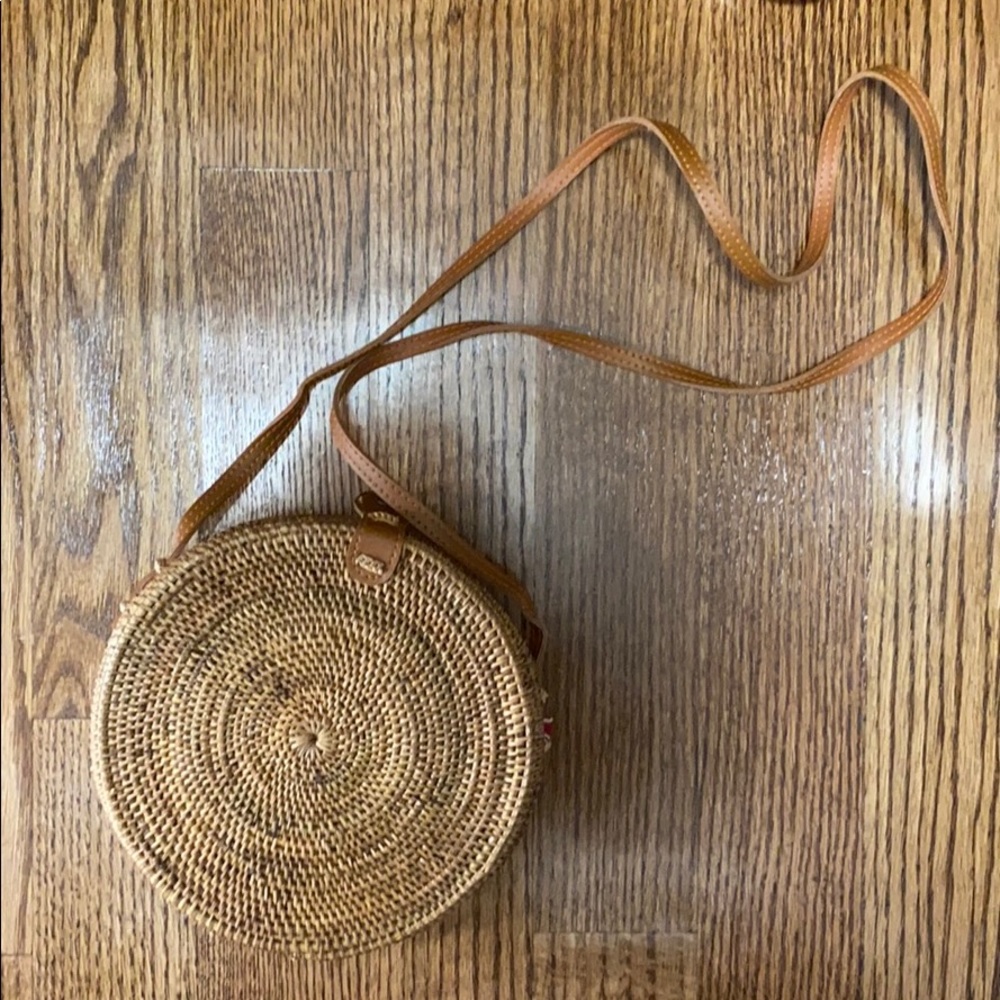 Woven crossbody